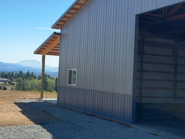 This Nor-Clad® built shop in Silver Lake, WA uses both Old Town Gray & Old Zinc Gray DTxl to achieve a sophisticated and durable building.