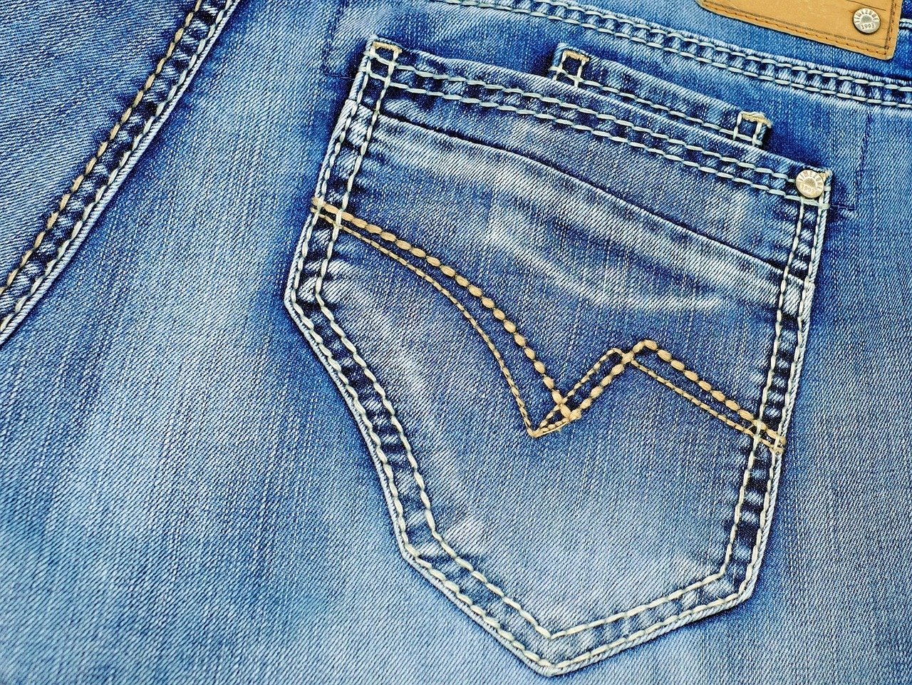Worn out blue jeans.
