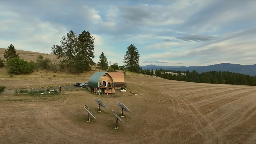 Nor-Clad® Metal Roofing was selected in six of ASC Building Products' colors to create the ombre style affect on these cabins in Idaho.