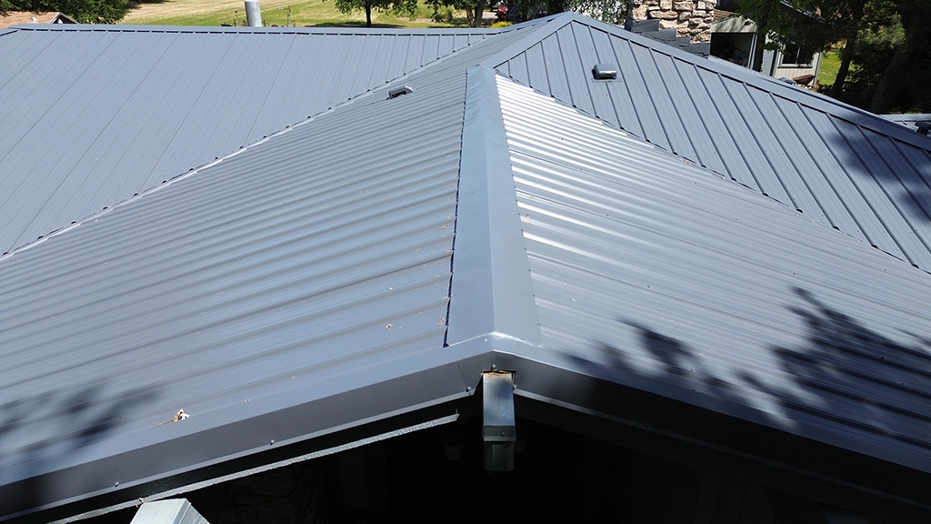 Strata-Rib® Residential home in Weathered Copper & Slate Gray metal roofing panels from ASC Building Products. Located in California.